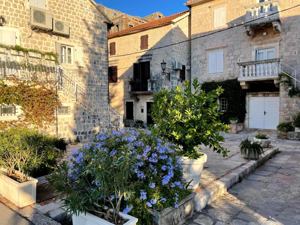 Apartment Stern Perast Luaran gambar